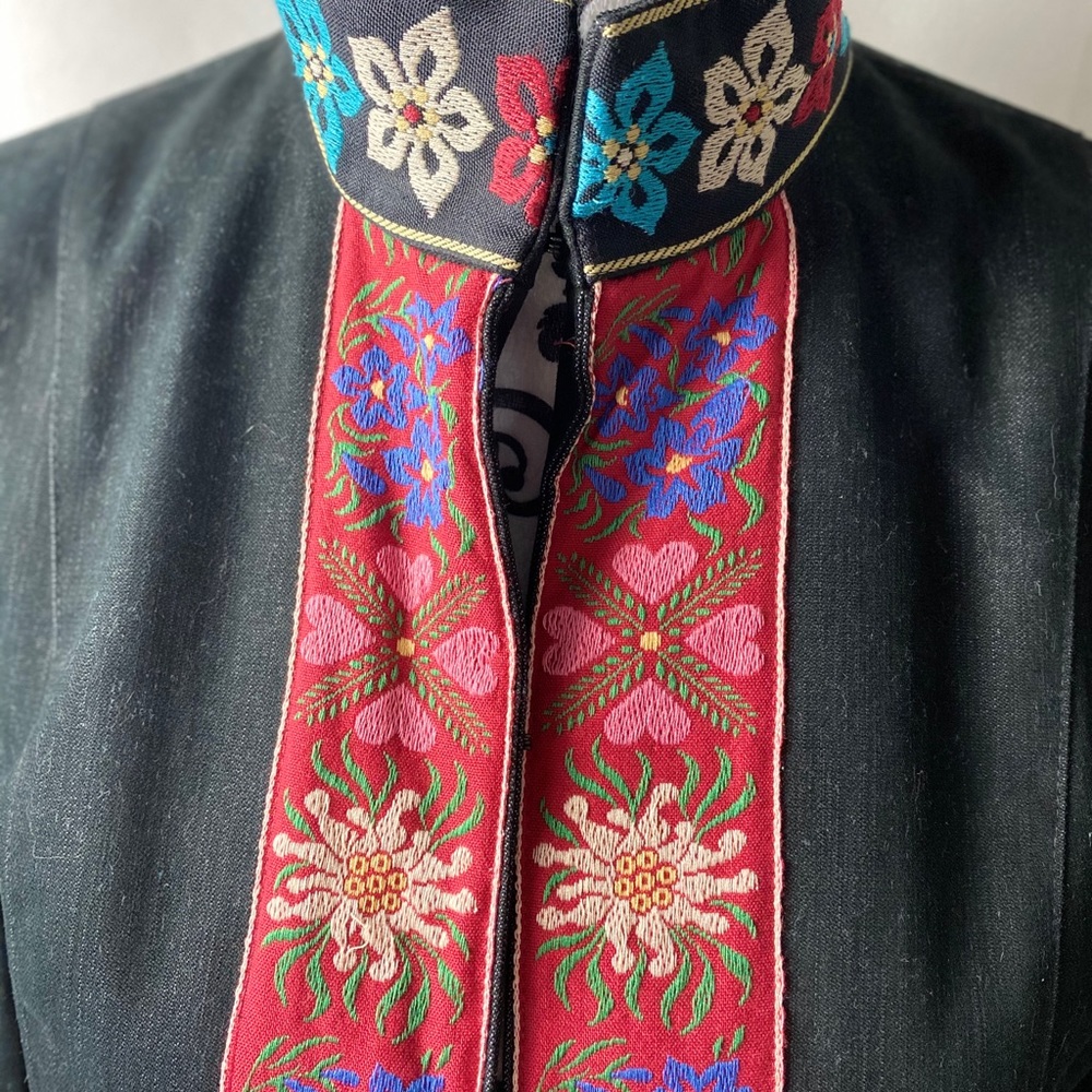 NANETTE LAPORE ribbon detailed jacket. - Picture 5 of 10